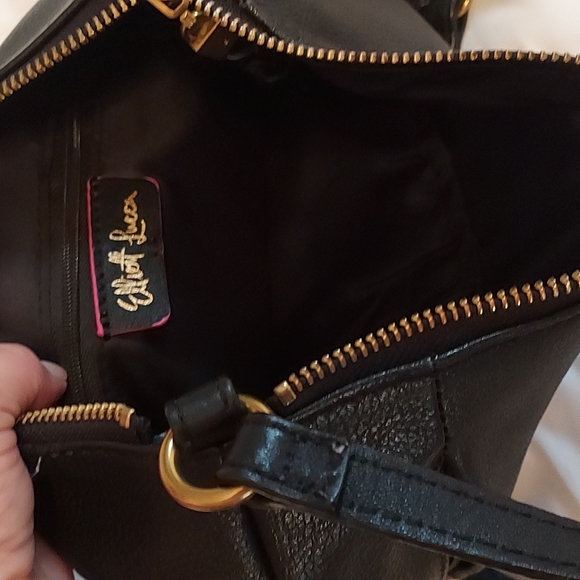 Elliot Lucca- Pebbled Leather crossbody bag - Picture 3 of 5